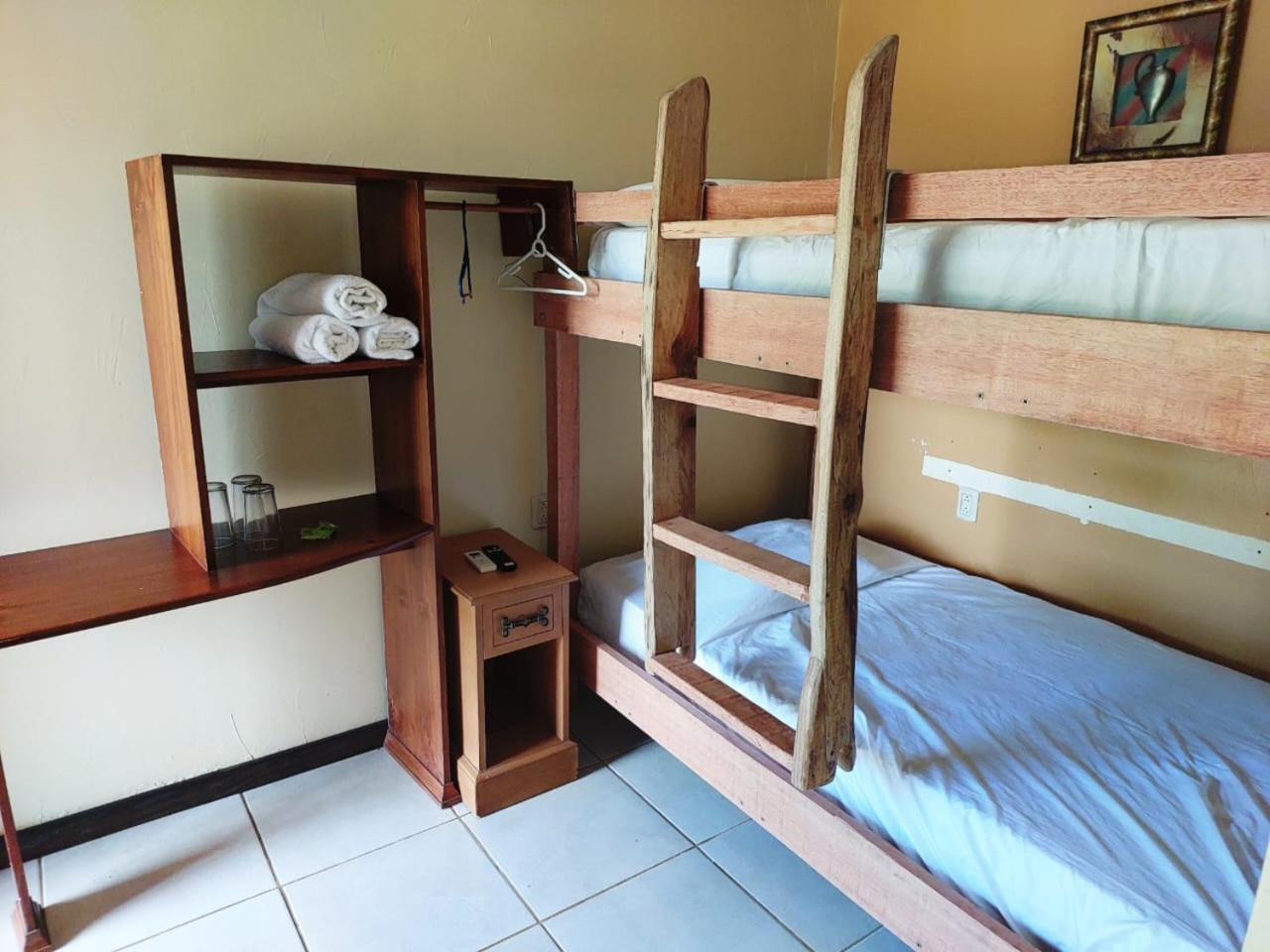 Hotel Del Bosque Río Cuarto Kültér fotó
