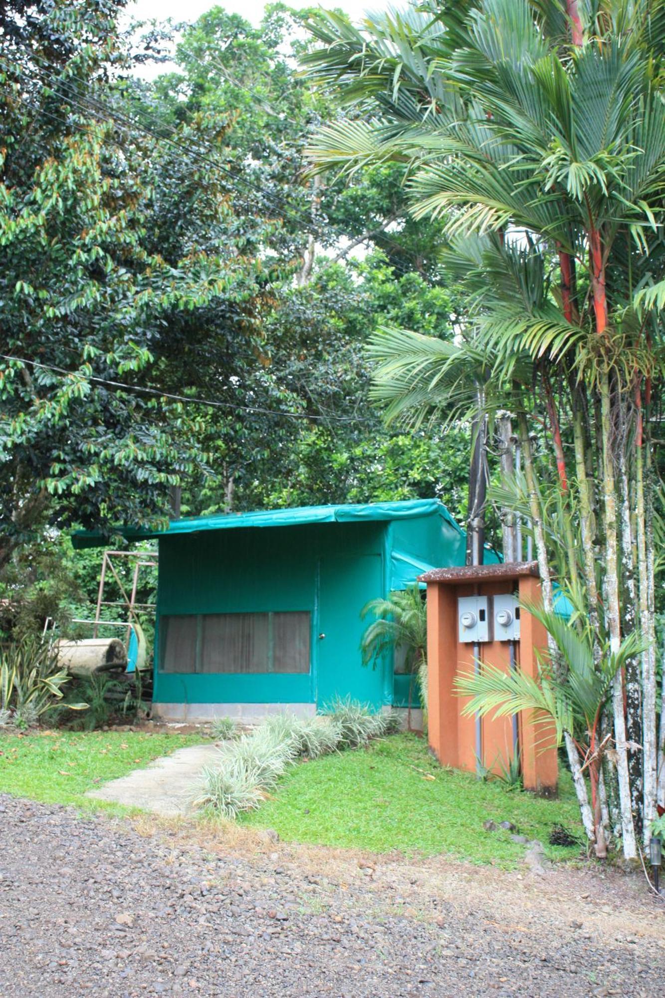 Hotel Del Bosque Río Cuarto Kültér fotó